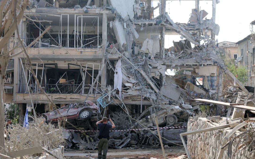 Iran launches retaliatory strikes on Israel