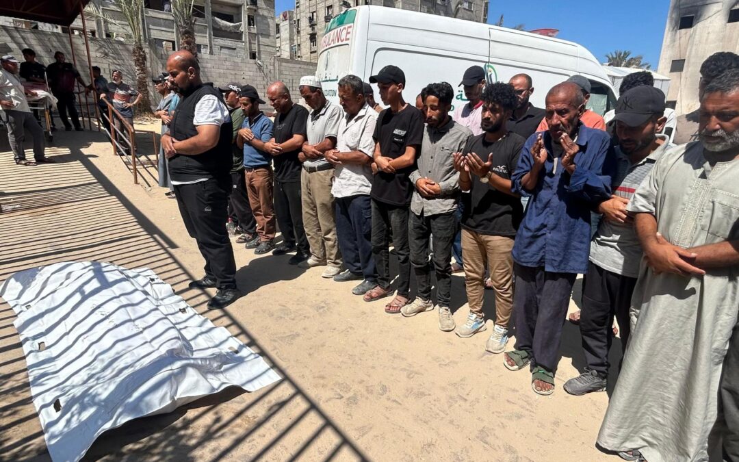 Israel kills more than 300 in Gaza in 48 hours as possible truce in balance