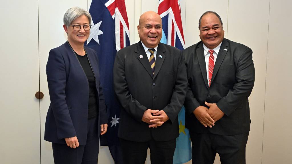 Australia vows to stand with Tuvalu as climate change worsens