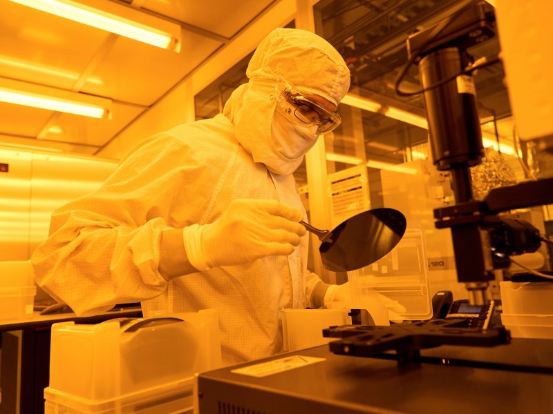 Quantum computing firms jump after report of US government stake talks