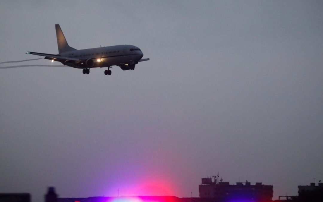 US warns civilian flights as military activity around Venezuela increases