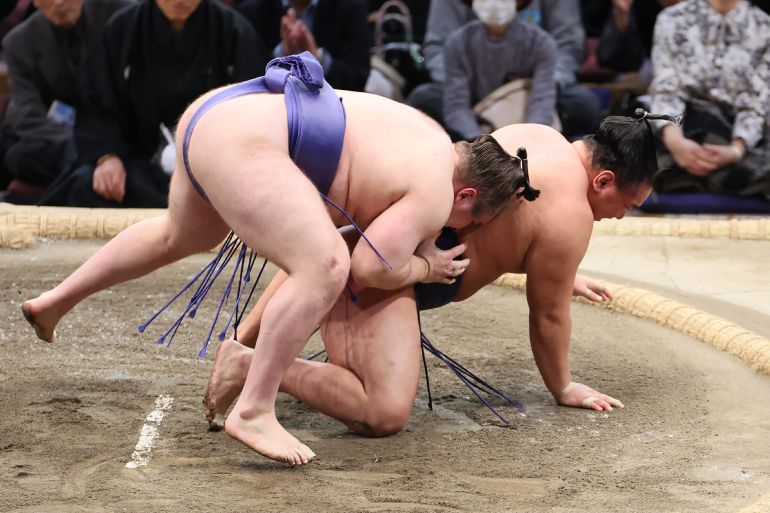 War refugee Aonishiki becomes first Ukrainian to win top sumo championship