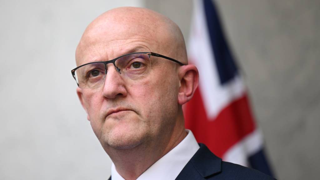 ASIO chief issues repeat warning to Defence staff over clearance bragging