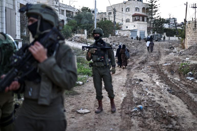 Israeli troops kill two Palestinians in Jenin as they try to surrender