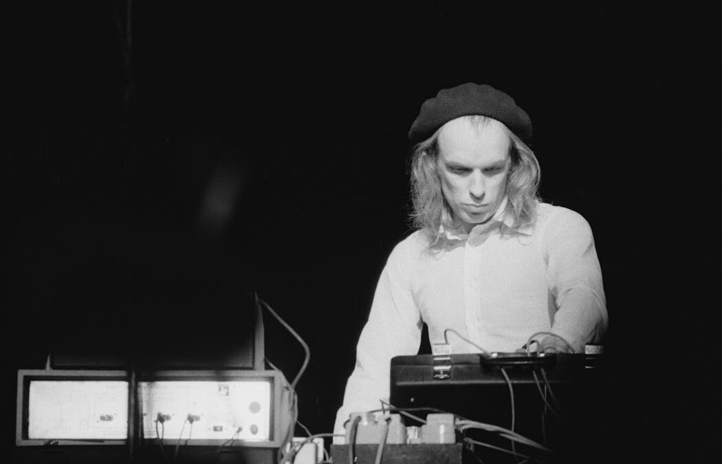 How the ‘one singular vision’ of Brian Eno’s Another Green World changed music