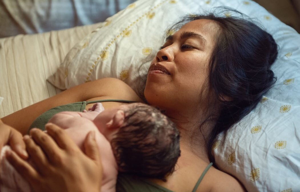 What’s the difference between a home birth and a free birth?