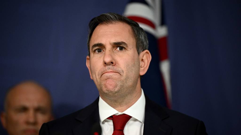 MYEFO funds measures to wean agencies off paper payments, payroll