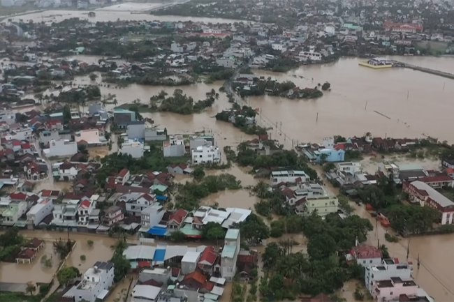 Human tragedy eclipses tourist turmoil amid Vietnam’s deadly floods