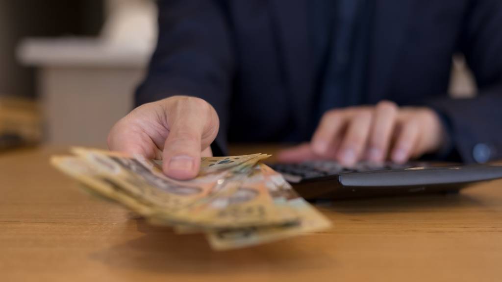 Business cash mandate endorsed as ‘sensible reform’