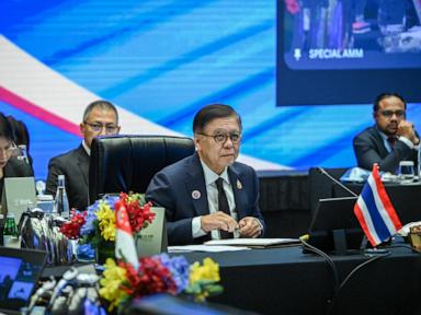 Thai and Cambodian top diplomats meet in China to solidify ceasefire