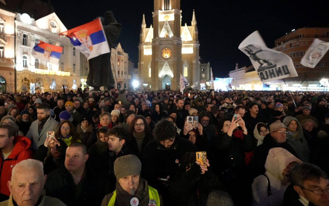 Thousands rally in Serbia as students continue fight against corruption