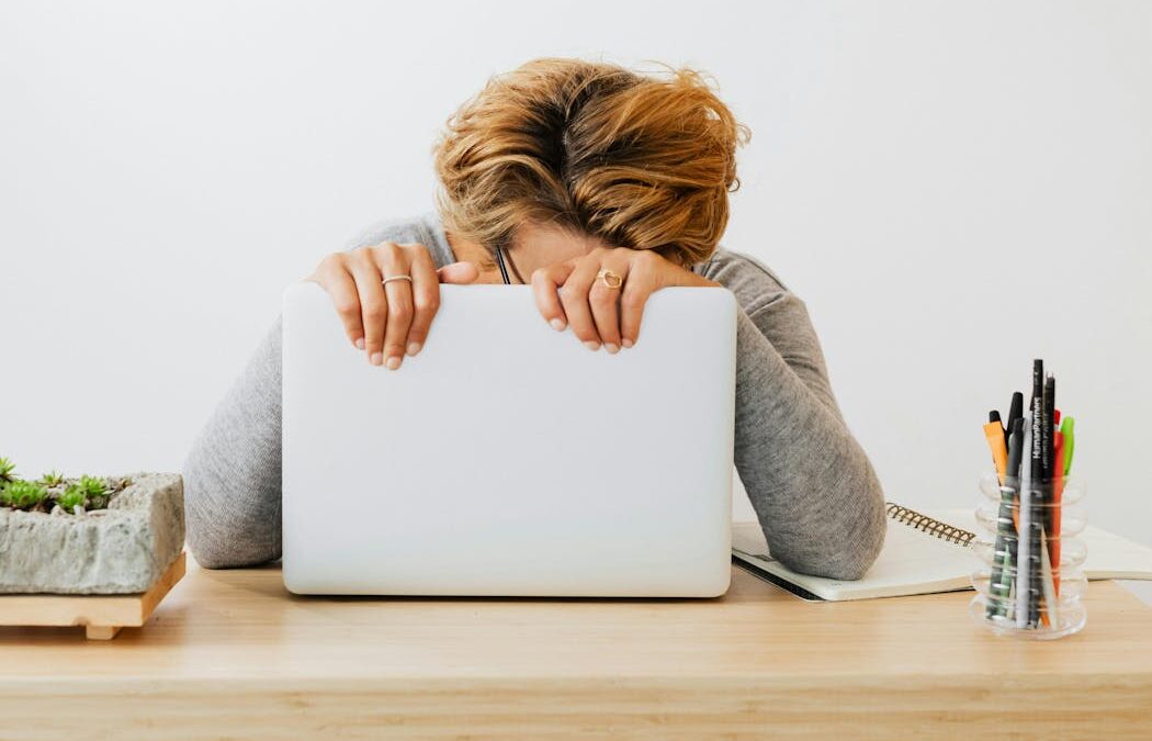 Period pain and heavy bleeding cost the Australian economy billions every year in lost productivity: study