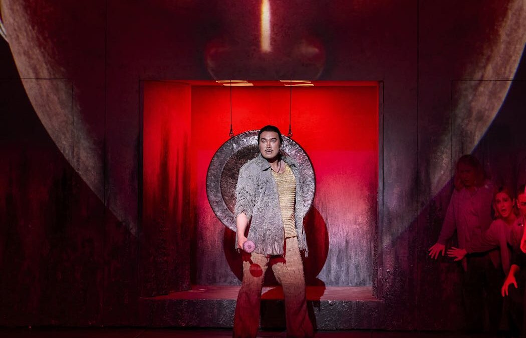 In a new production of Turandot, Opera Australia has found a star vehicle for Young Woo Kim