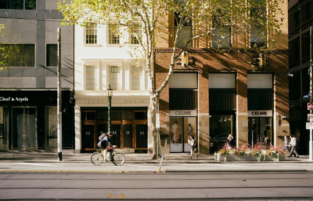 Dexies, doof and depth: The Paris End’s long-form journalism moves from Substack to page