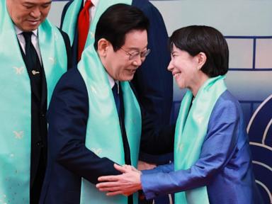 Japan will host summit with S. Korea to bolster ties as relations with Beijing worsen