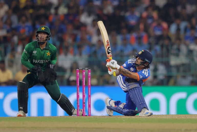 India hammer Pakistan to qualify for T20 World Cup Super Eights