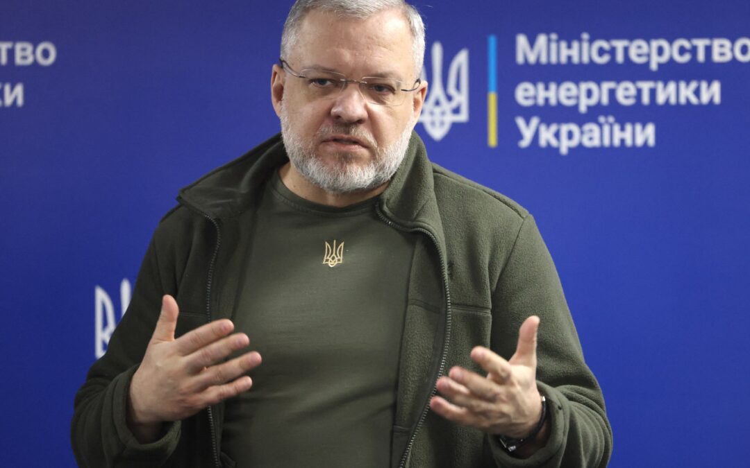 Ukraine’s ex-energy minister arrested while trying to cross border