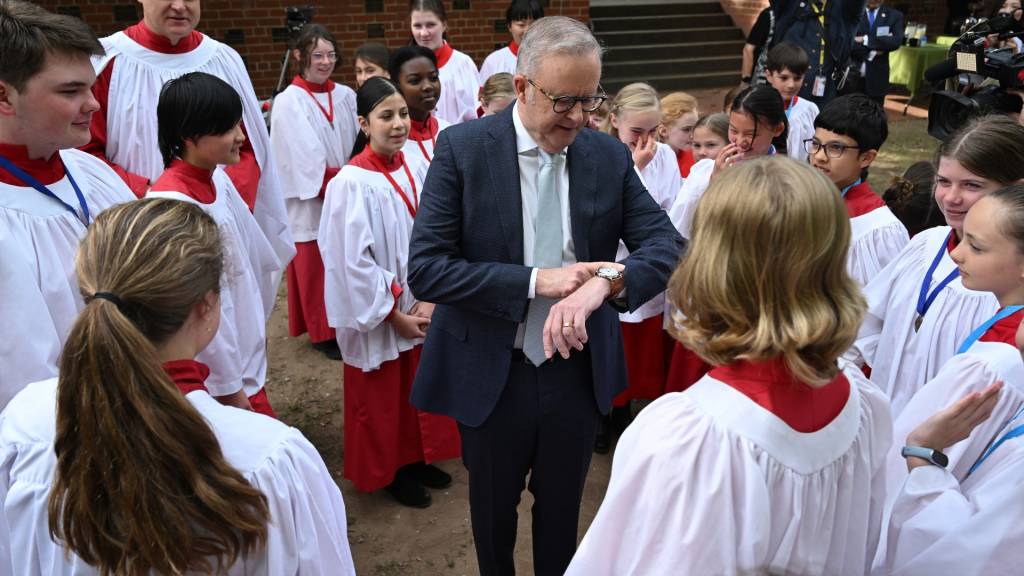 Federal government records biggest ad spend outside COVID