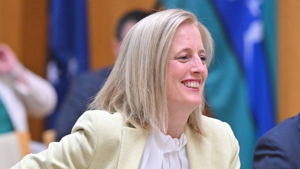 Australia takes top two spot in OECD digital government ranking