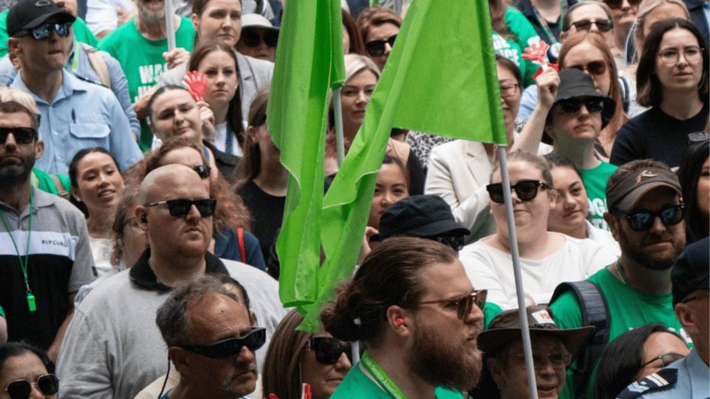 Pay deal for 30,000 South Australian public servants goes to vote