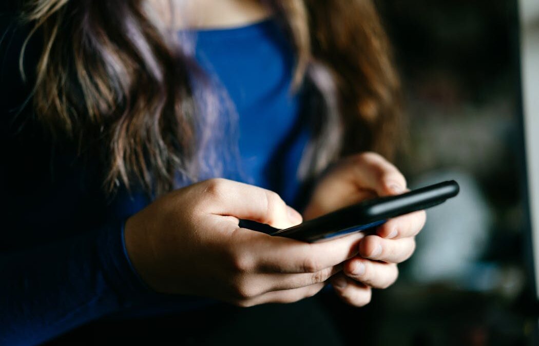 As Australia’s online harm crackdown reshapes the debate, NZ must find its own path