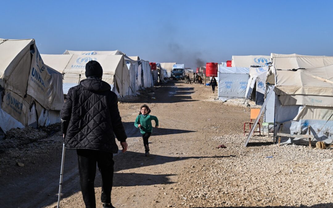 Exodus of ISIL-linked detainees from Syria camp sparks security concerns