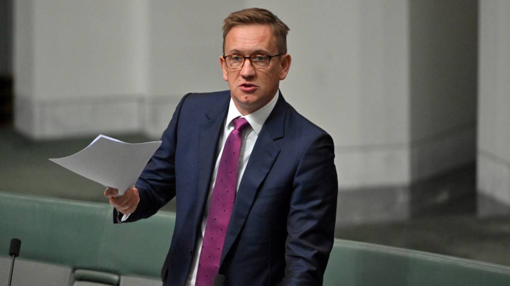 Who’s afraid of open tender? Why sole sourcing from panels is ‘making Australia poorer’