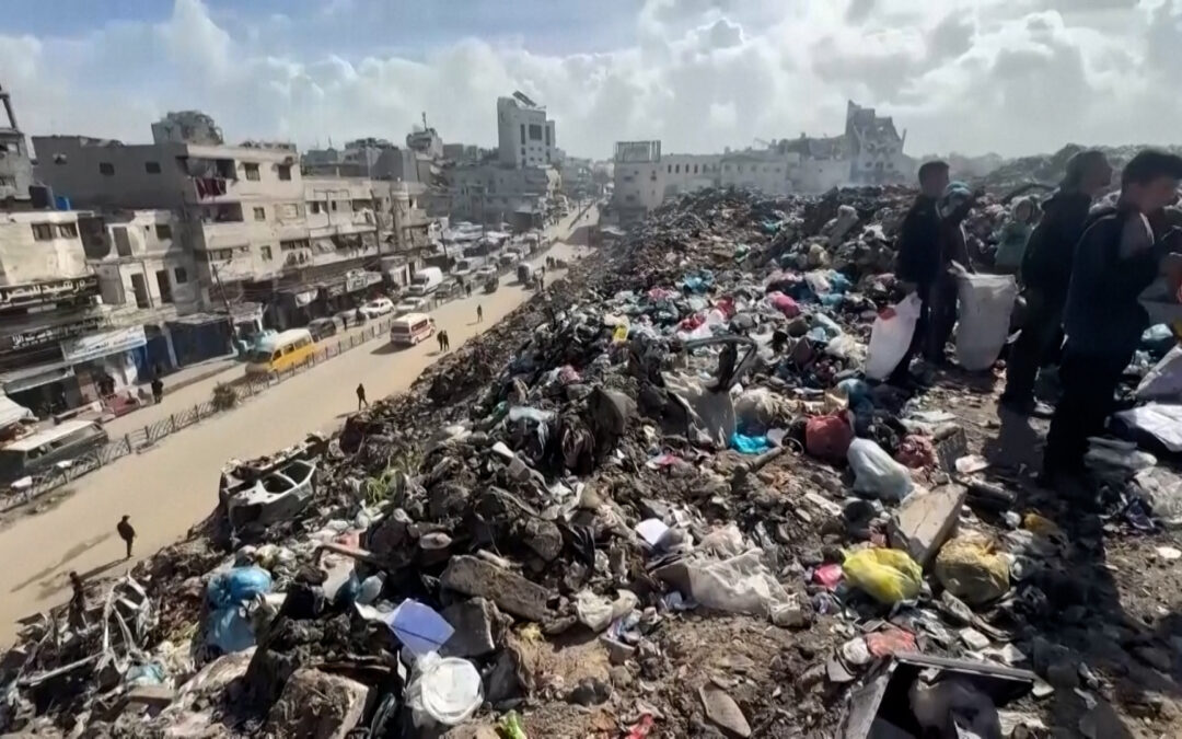 UN begins clearing massive wartime waste dump in Gaza City