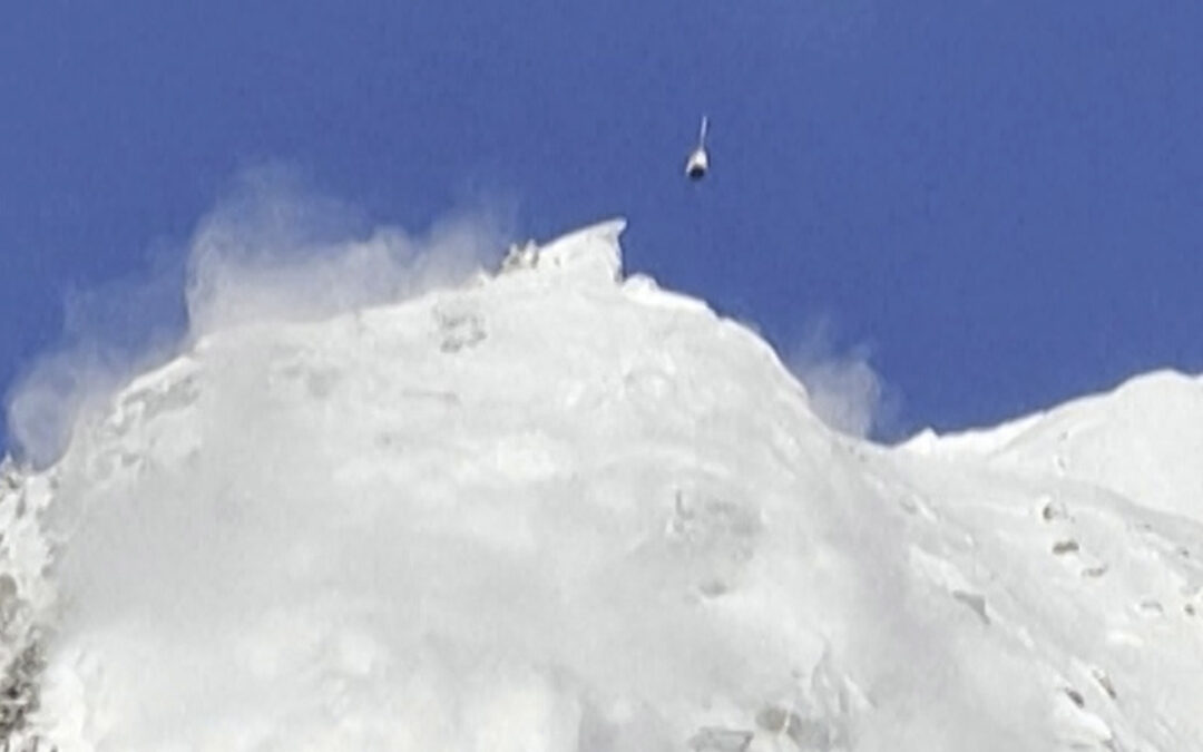 Helicopter triggers avalanche amid maximum alert across French Alps