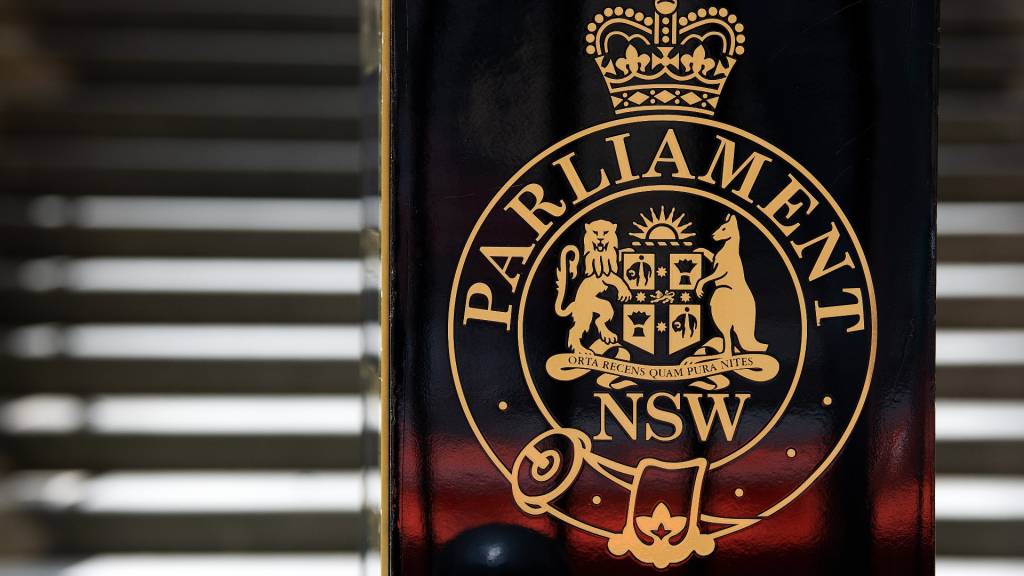 NSW public sector contractor cull balloons to 9,000 roles