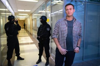 5 European nations say Russian opposition leader Navalny was poisoned and blame Kremlin
