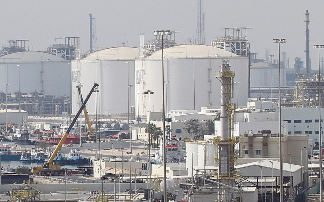 Qatar halts natural gas production after Iranian attacks