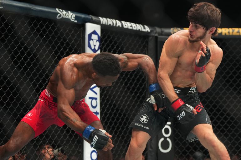 Evloev upsets Murphy, sets up featherweight title shot against Volkanovski