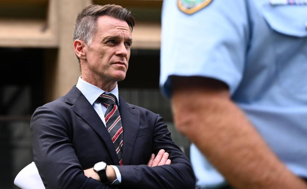 Minns preps emergency fuel measures but cautions against ‘preposterous interventions’