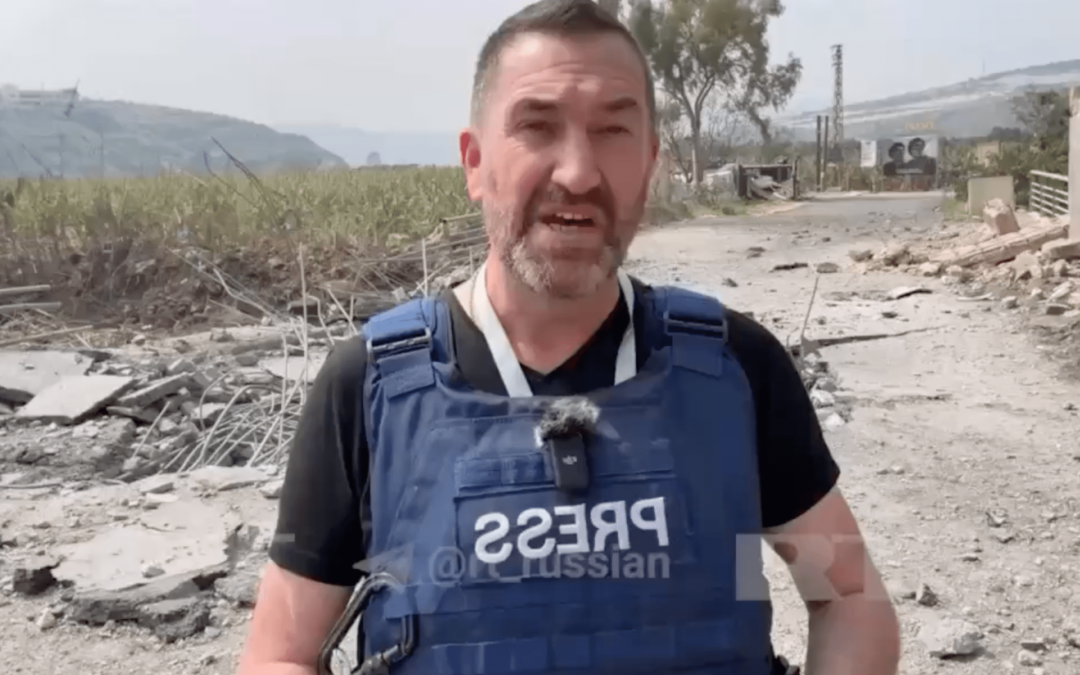 Missile strikes close to reporter during Israeli attacks in Lebanon