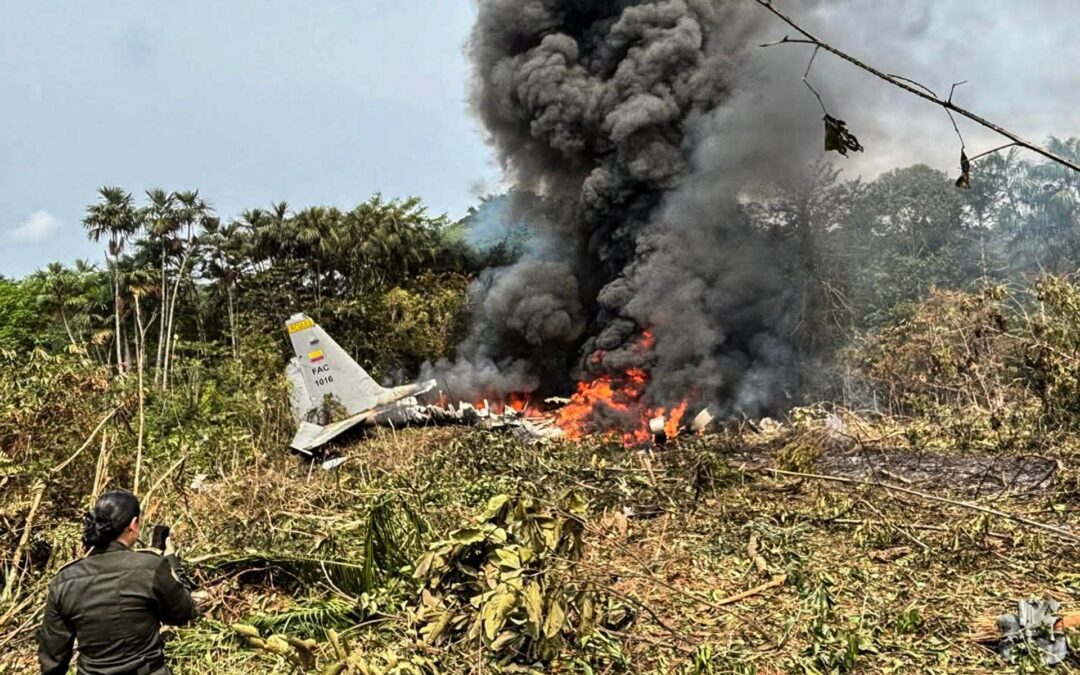 At least one killed after Colombian military plane crashes on takeoff