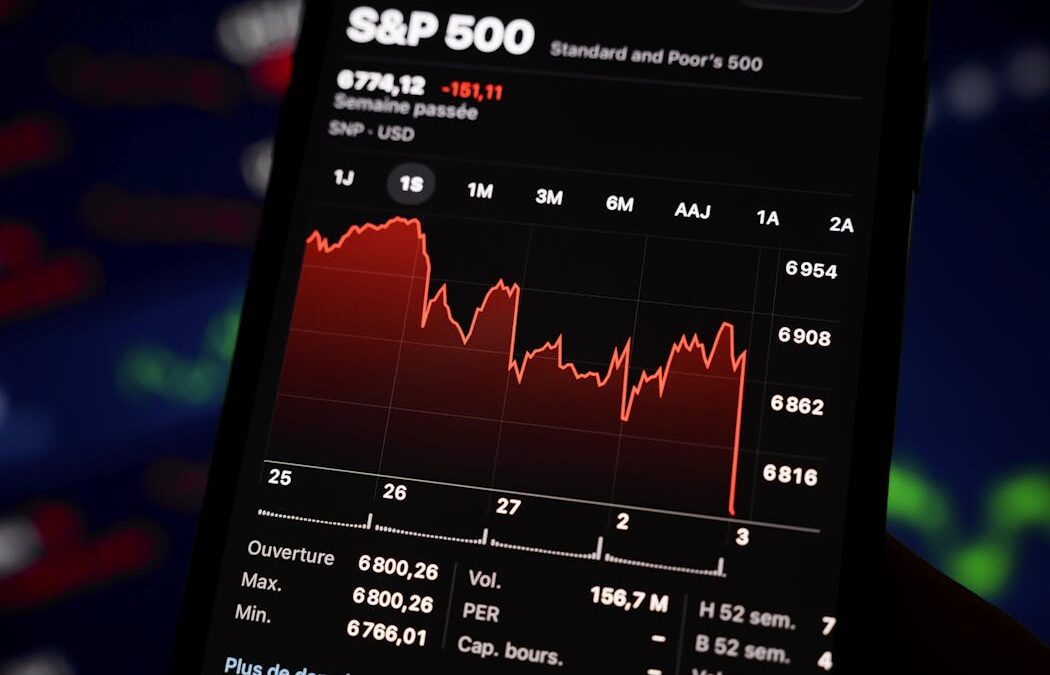 The Iran crisis is hitting KiwiSaver balances – but market volatility can work for you too