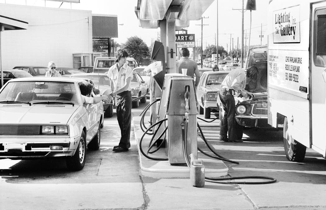 This is how the 1970s oil shock played out. There are lessons for the economy today