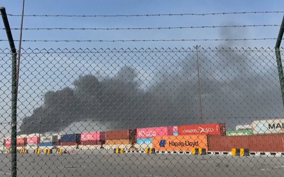 Video: Smoke seen rising from Dubai’s main shipping port after Iran attack