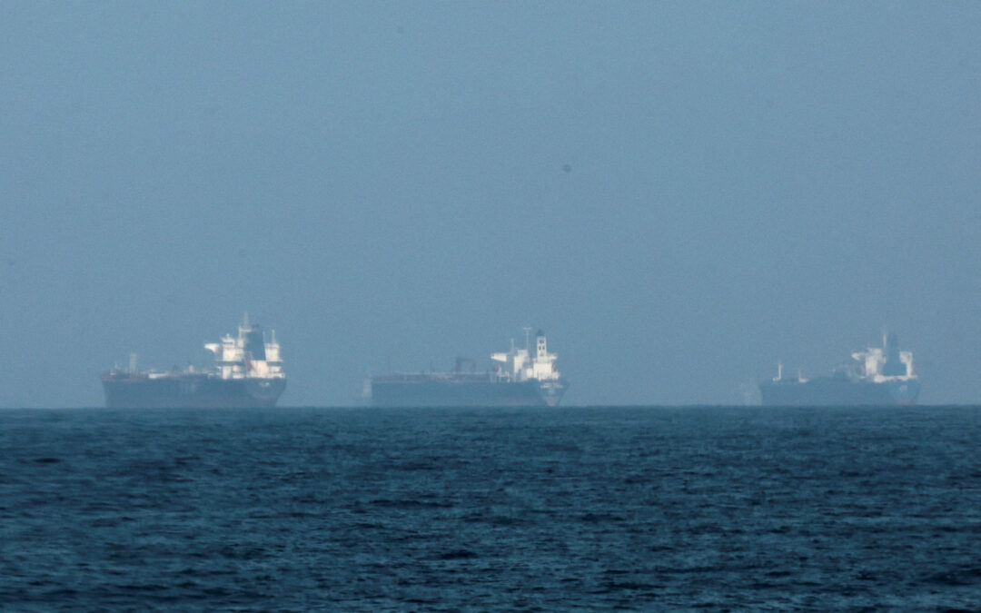 US easing ban on Iranian oil would signal ‘beginning of the end of war’