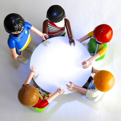 Policy setting in democracies