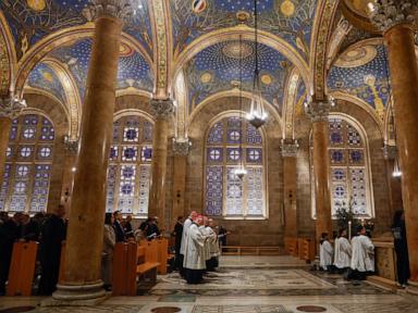 Israeli police prevent Catholic leaders from celebrating Palm Sunday Mass at Jerusalem church
