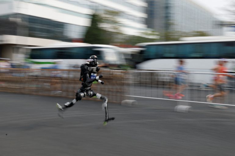 Humanoid robot breaks half marathon world record in Beijing
