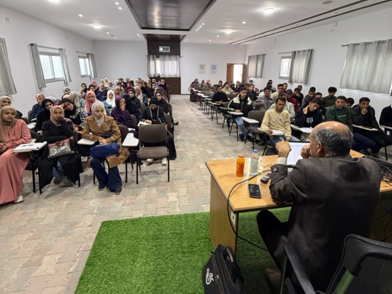 Makeshift Gaza university offers chance to resurrect academic studies