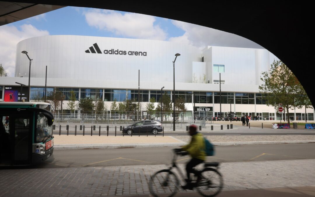 Paris and Lyon prepare as Nice mayor opposes 2030 Olympics ice hockey venue