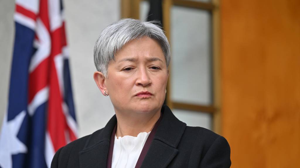 Government names consuls-general