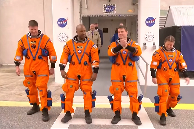 Space loos, lunar exploitation and colonial escapism: The Artemis II mission