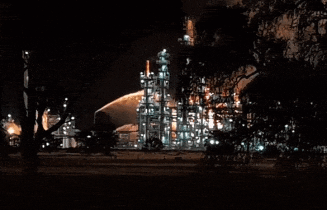 When oil refineries burn, here’s what happens to your lungs and heart