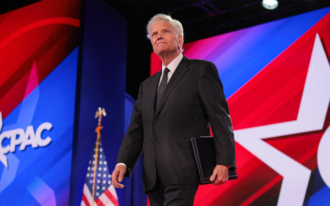 Pastor’s White House prayer claims Iranians seek death of all Jews