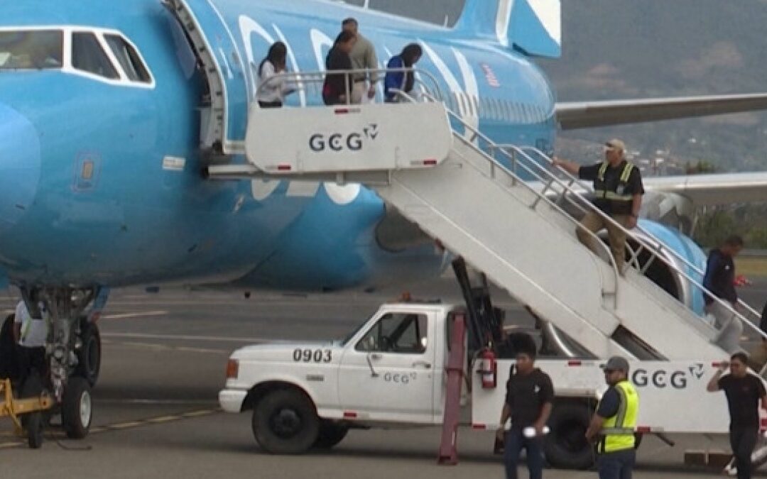 Deported migrants arrive in Costa Rica from the US